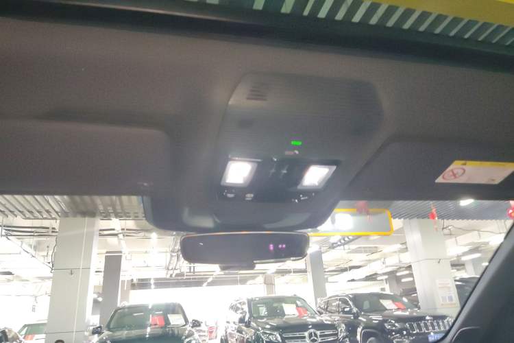 Used Volkswagen Passat 2025 Pro 380TSI Starry Dragon Luxury Edition Headliner