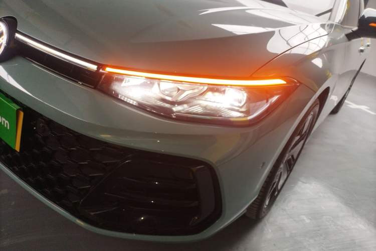 Used Volkswagen Passat 2025 Pro 380TSI Starry Dragon Luxury Edition Left Front Headlight