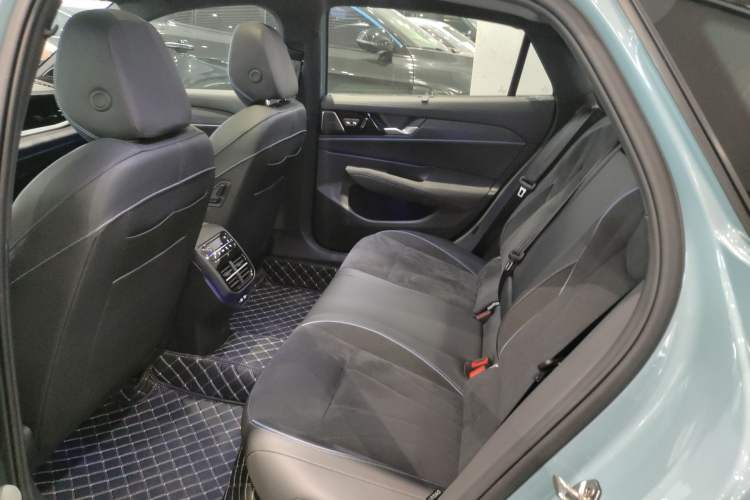 Used Volkswagen Passat 2025 Pro 380TSI Starry Dragon Luxury Edition Left Rear Seat