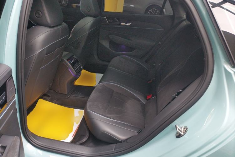 Used Volkswagen Passat 2025 Pro 380TSI Starry Dragon Luxury Edition Left Rear Seat