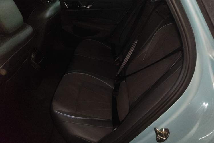 Used Volkswagen Passat 2025 Pro 380TSI Starry Dragon Luxury Edition Left Rear Seat