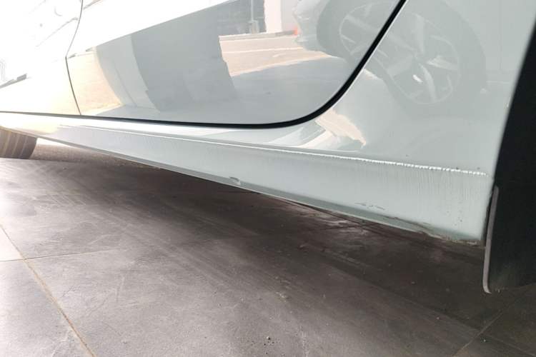 Used Volkswagen Passat 2025 Pro 380TSI Starry Dragon Luxury Edition Left Side Sill