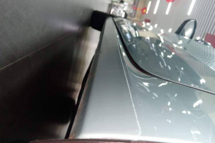 Used Volkswagen Passat 2025 Pro 380TSI Starry Dragon Luxury Edition Left Side Sill
