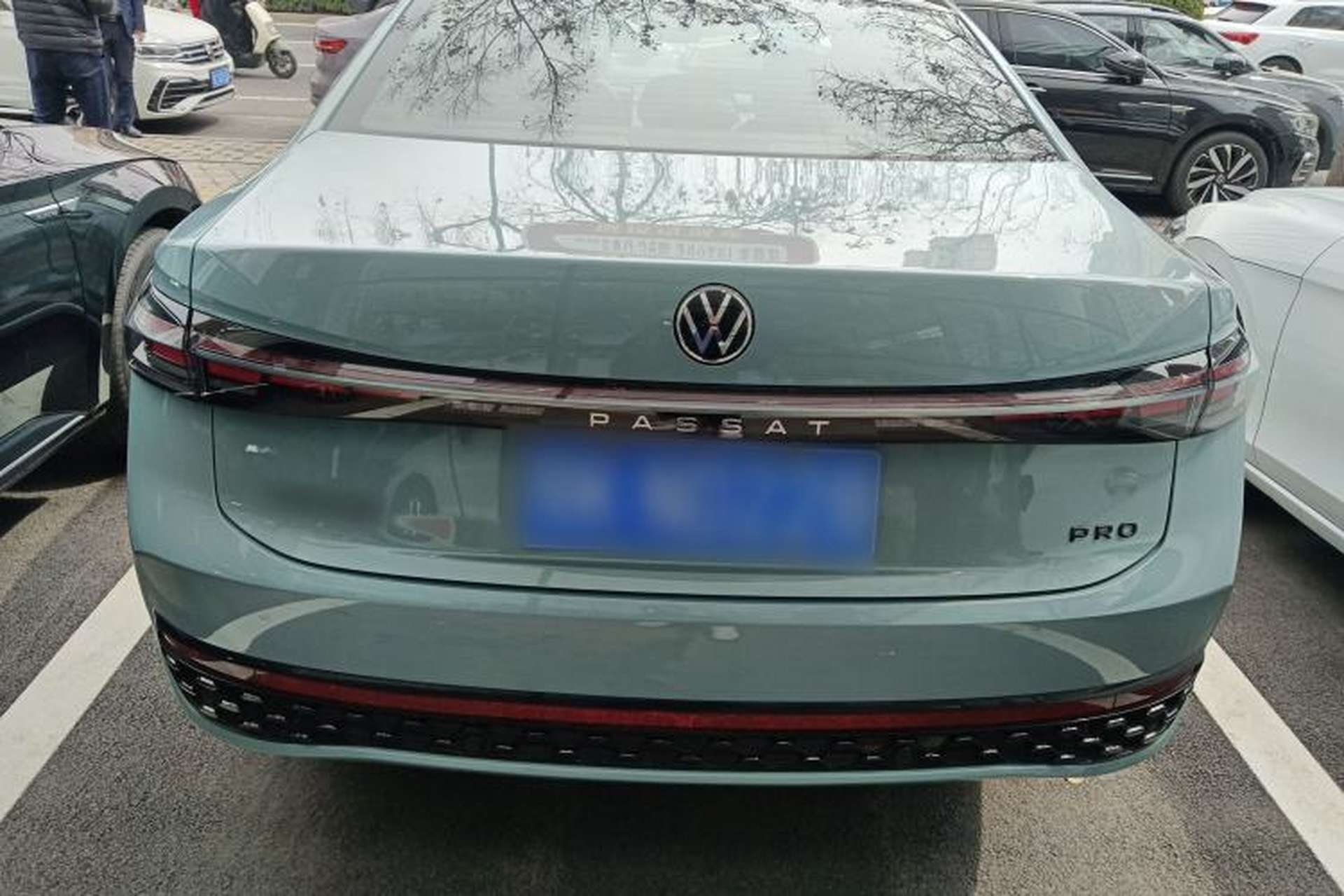 Used Volkswagen Passat 2025 Pro 380TSI Starry Dragon Luxury Edition Rear