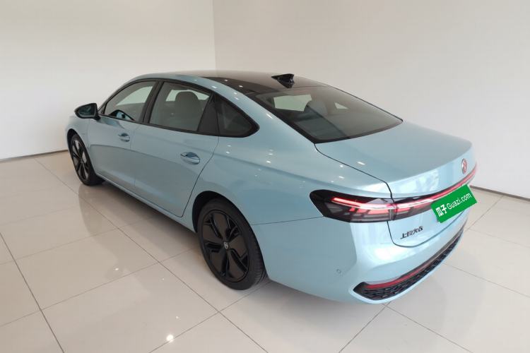 Used Volkswagen Passat 2025 Pro 380TSI Starry Dragon Luxury Edition Rear