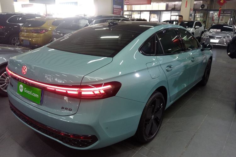 Used Volkswagen Passat 2025 Pro 380TSI Starry Dragon Luxury Edition Rear Right 45 Deg