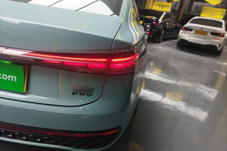 Used Volkswagen Passat 2025 Pro 380TSI Starry Dragon Luxury Edition Right Rear Taillight