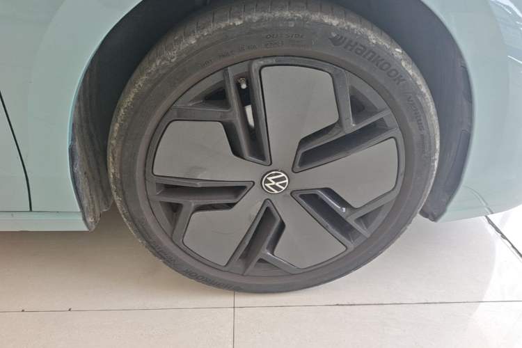 Used Volkswagen Passat 2025 Pro 380TSI Starry Dragon Luxury Edition Right Rear Wheel Hub