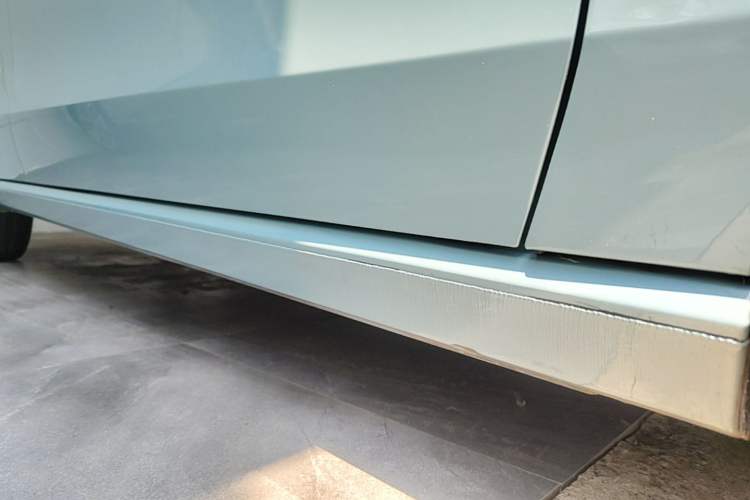 Used Volkswagen Passat 2025 Pro 380TSI Starry Dragon Luxury Edition Right Side Sill