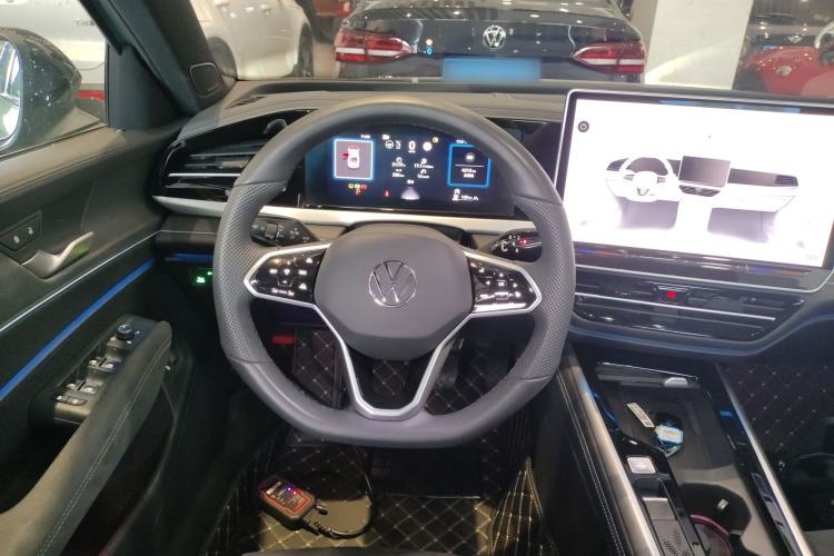 Used Volkswagen Passat 2025 Pro 380TSI Starry Dragon Luxury Edition Steering Wheel
