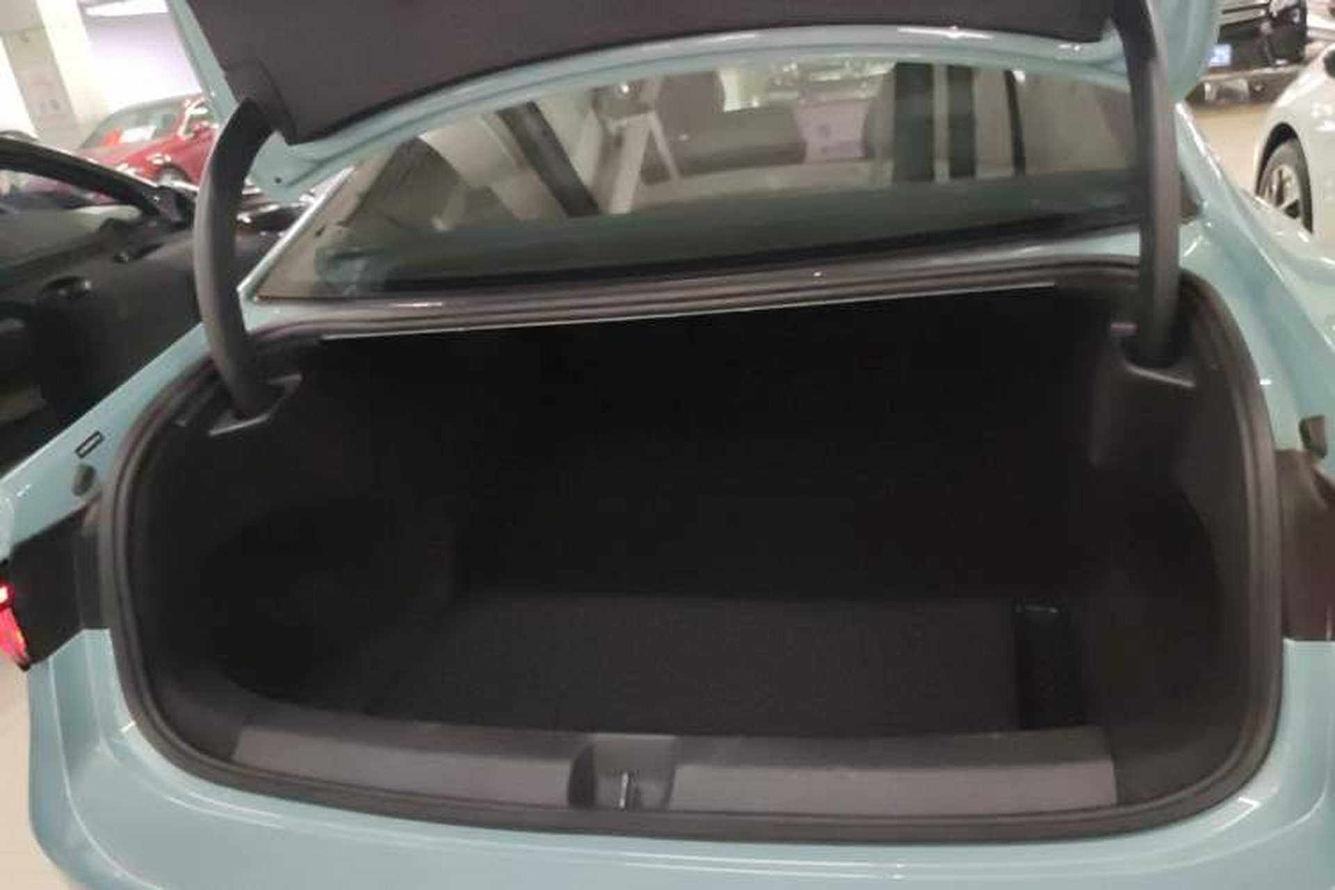 Used Volkswagen Passat 2025 Pro 380TSI Starry Dragon Luxury Edition Trunk