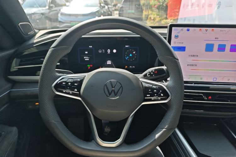 Used Volkswagen Passat 2025 Pro 380TSI Starry Dragon Luxury Edition Steering Wheel