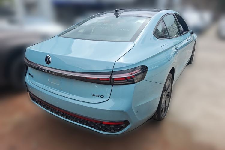 Used Volkswagen Passat 2025 Pro 380TSI Starry Dragon Luxury Edition Rear Right 45 Deg