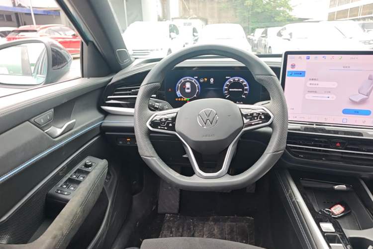 Used Volkswagen Passat 2025 Pro 380TSI Starry Dragon Luxury Edition Steering Wheel