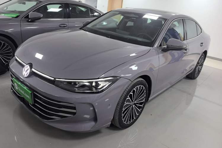 Used Volkswagen Passat 2025 Pro 380TSI Dragon Supreme Edition Guazi used car, China used car export, Used car for sale, Used Volkswagen cars, Cheapest cars for sale