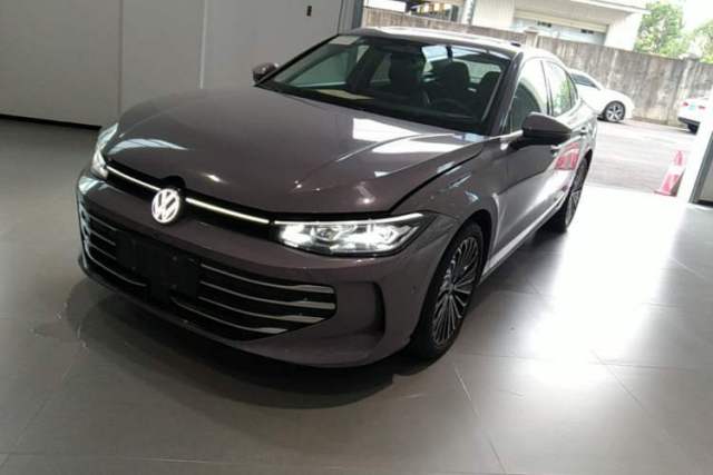 Used Volkswagen Passat 2025 Pro 380TSI Dragon Supreme Edition