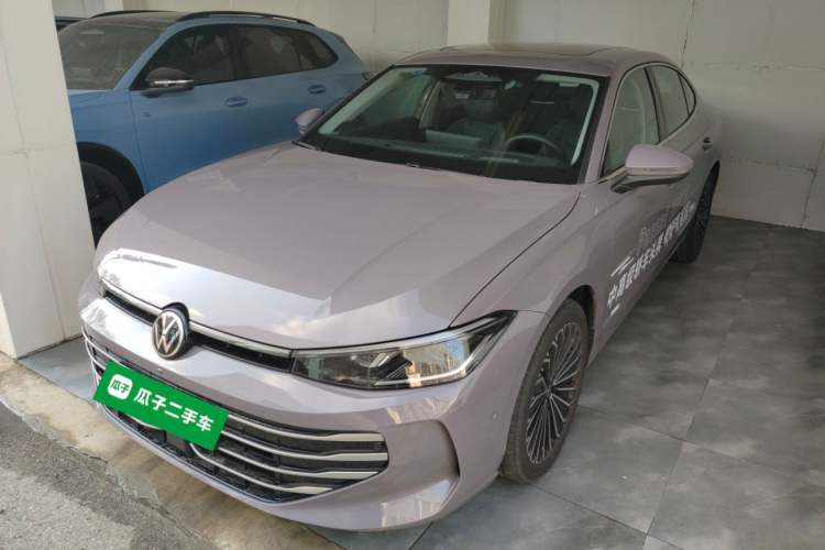 Used Volkswagen Passat 2025 Pro 380TSI Dragon Supreme Edition Guazi used car, China used car export, Used car for sale, Used Volkswagen cars, Cheapest cars for sale
