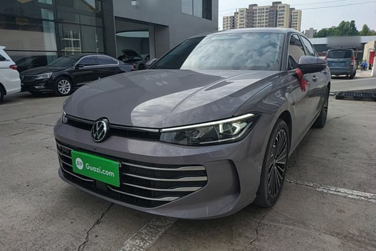 Used Volkswagen Passat 2025 Pro 380TSI Dragon Supreme Edition Guazi used car, China used car export, Used car for sale, Used  cars, Cheapest cars for sale
