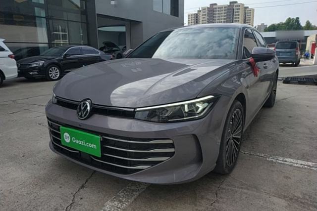 Used Volkswagen Passat 2025 Pro 380TSI Dragon Supreme Edition