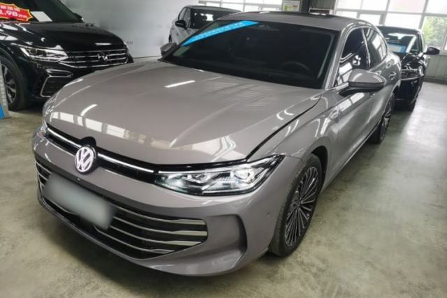 Used Volkswagen Passat 2025 Pro 380TSI Dragon Supreme Edition