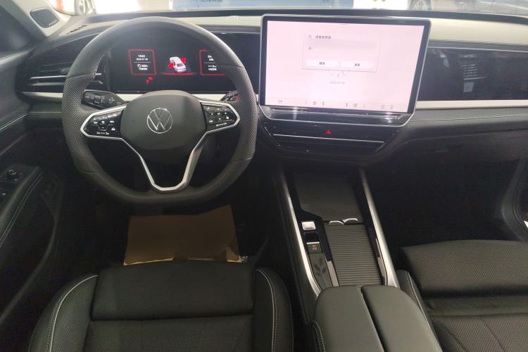 Used Volkswagen Passat 2025 Pro 380TSI Dragon Supreme Edition Center Console