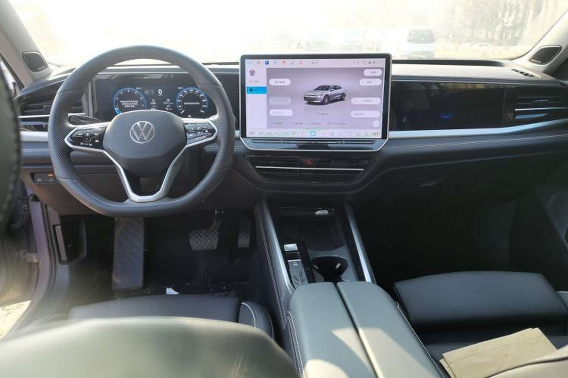 Used Volkswagen Passat 2025 Pro 380TSI Dragon Supreme Edition Center Console