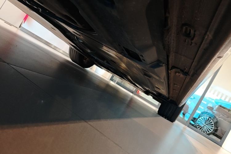 Used Volkswagen Passat 2025 Pro 380TSI Dragon Supreme Edition Chassis Rear Right