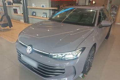 Used Volkswagen Passat 2025 Pro 380TSI Dragon Supreme Edition