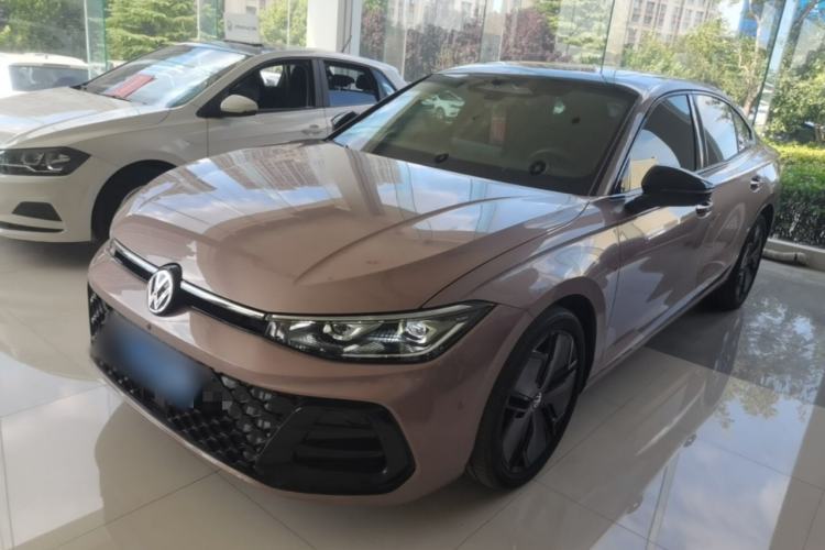Used Volkswagen Passat 2025 Pro 380TSI Starry Dragon Luxury Edition Guazi used car, China used car export, Used car for sale, Used cars, Cheapest cars for sale