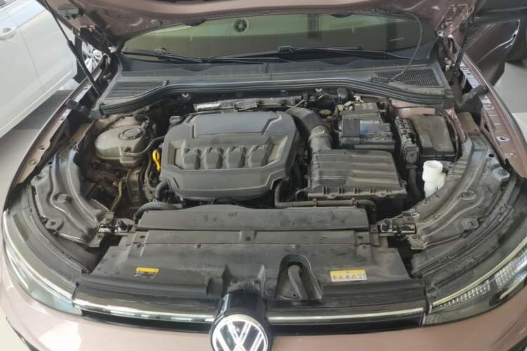 Used Volkswagen Passat 2025 Pro 380TSI Starry Dragon Luxury Edition Engine Bay