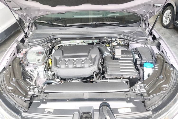 Used Volkswagen Passat 2025 Pro 380TSI Dragon Supreme Edition Engine Bay