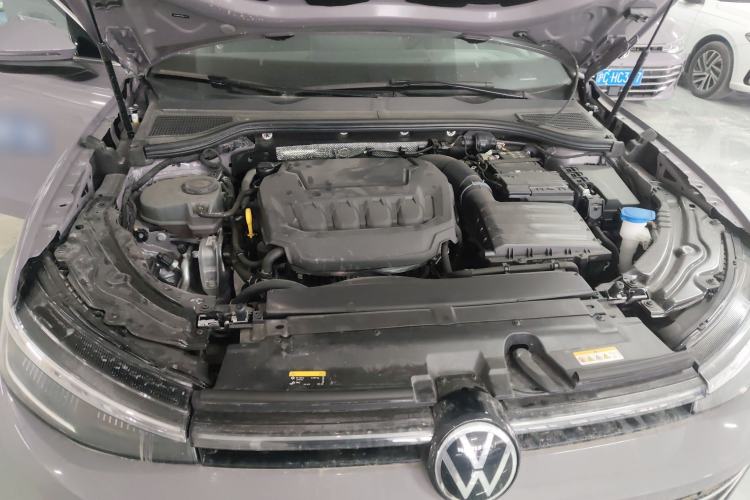 Used Volkswagen Passat 2025 Pro 380TSI Dragon Supreme Edition Engine Bay