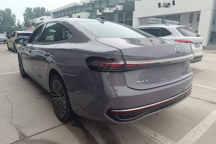 Used Volkswagen Passat 2025 Pro 380TSI Dragon Supreme Edition Exterior 2