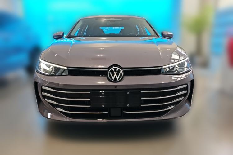 Used Volkswagen Passat 2025 Pro 380TSI Dragon Supreme Edition Front