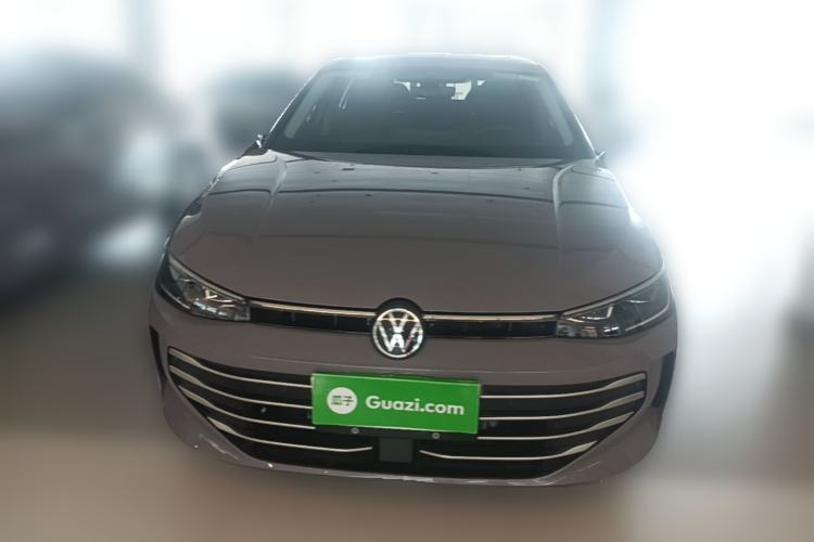 Used Volkswagen Passat 2025 Pro 380TSI Dragon Supreme Edition Front