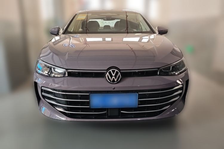 Used Volkswagen Passat 2025 Pro 380TSI Dragon Supreme Edition Front