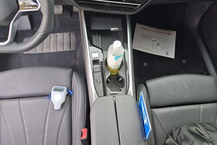 Used Volkswagen Passat 2025 Pro 380TSI Dragon Supreme Edition Gear Lever