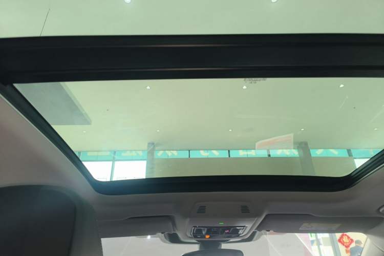 Used Volkswagen Passat 2025 Pro 380TSI Dragon Supreme Edition Headliner