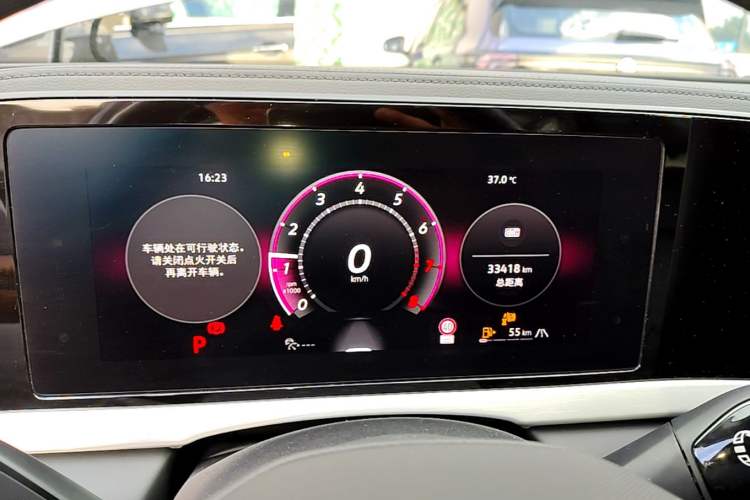 Used Volkswagen Passat 2025 Pro 380TSI Dragon Supreme Edition Instrument Cluster
