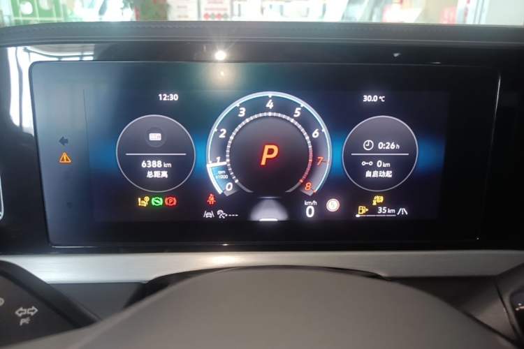 Used Volkswagen Passat 2025 Pro 380TSI Dragon Supreme Edition Instrument Cluster