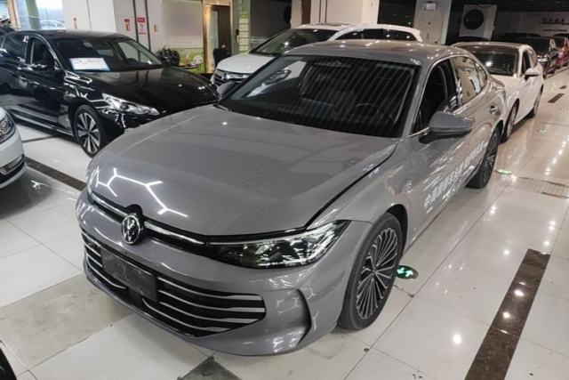 Used Volkswagen Passat 2025 Pro 380TSI Dragon Supreme Edition
