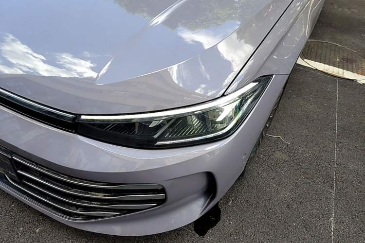 Used Volkswagen Passat 2025 Pro 380TSI Dragon Supreme Edition Left Front Headlight