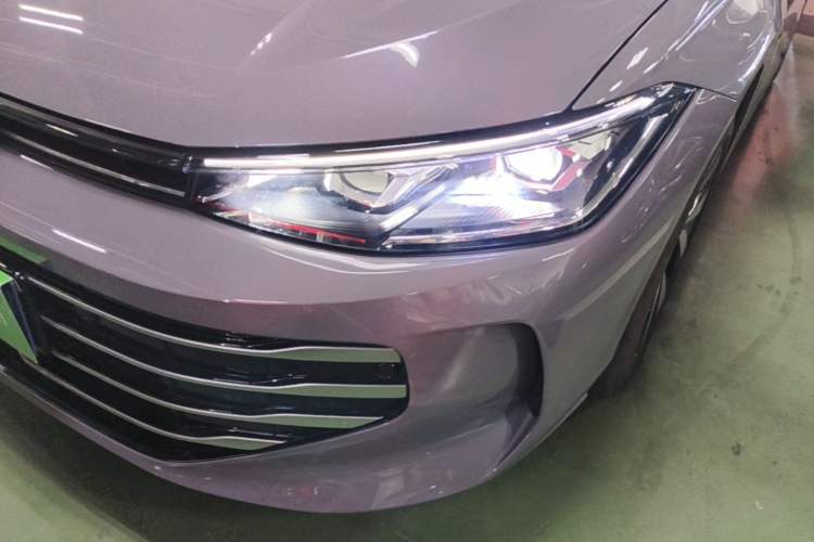 Used Volkswagen Passat 2025 Pro 380TSI Dragon Glory Edition Left Front Headlight