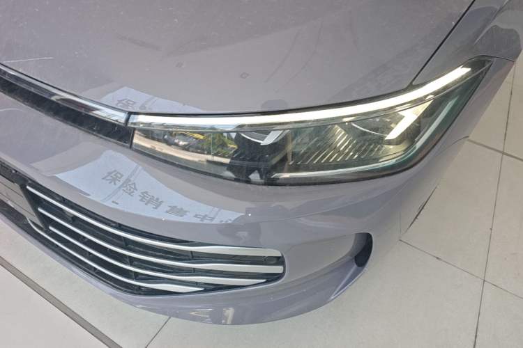 Used Volkswagen Passat 2025 Pro 380TSI Dragon Supreme Edition Left Front Headlight