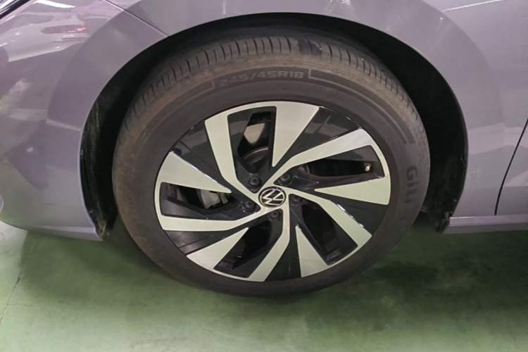 Used Volkswagen Passat 2025 Pro 380TSI Dragon Glory Edition Left Front Wheel Hub