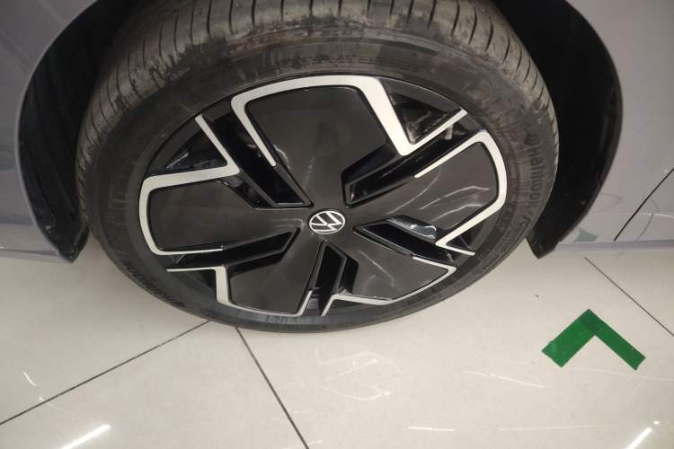 Used Volkswagen Passat 2025 Pro 380TSI Starry Dragon Luxury Edition Left Front Wheel Hub