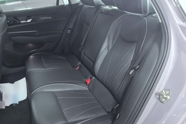 Used Volkswagen Passat 2025 Pro 380TSI Dragon Supreme Edition Left Rear Seat