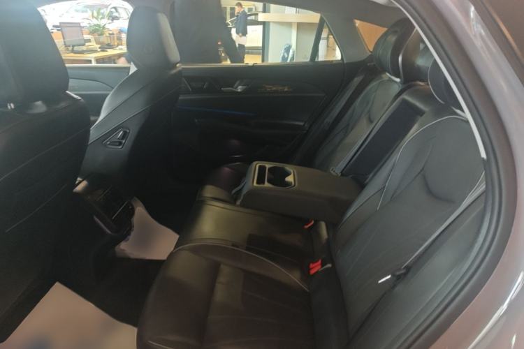 Used Volkswagen Passat 2025 Pro 380TSI Dragon Supreme Edition Left Rear Seat