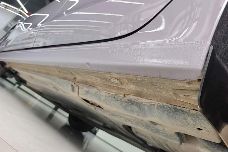 Used Volkswagen Passat 2025 Pro 380TSI Dragon Supreme Edition Left Side Sill