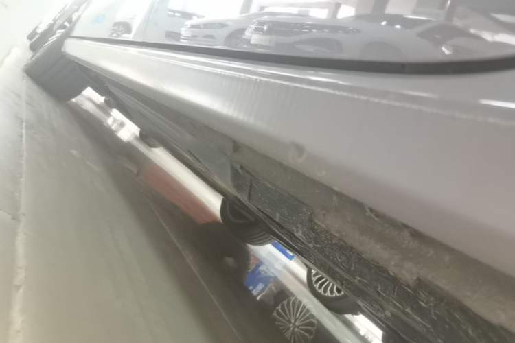 Used Volkswagen Passat 2025 Pro 380TSI Dragon Supreme Edition Left Side Sill